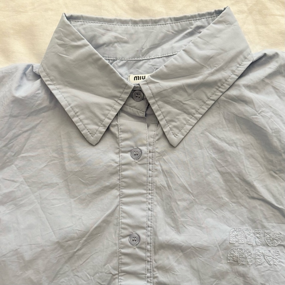 Miu Miu cropped button down shirt blue size medium - Picture 2 of 4